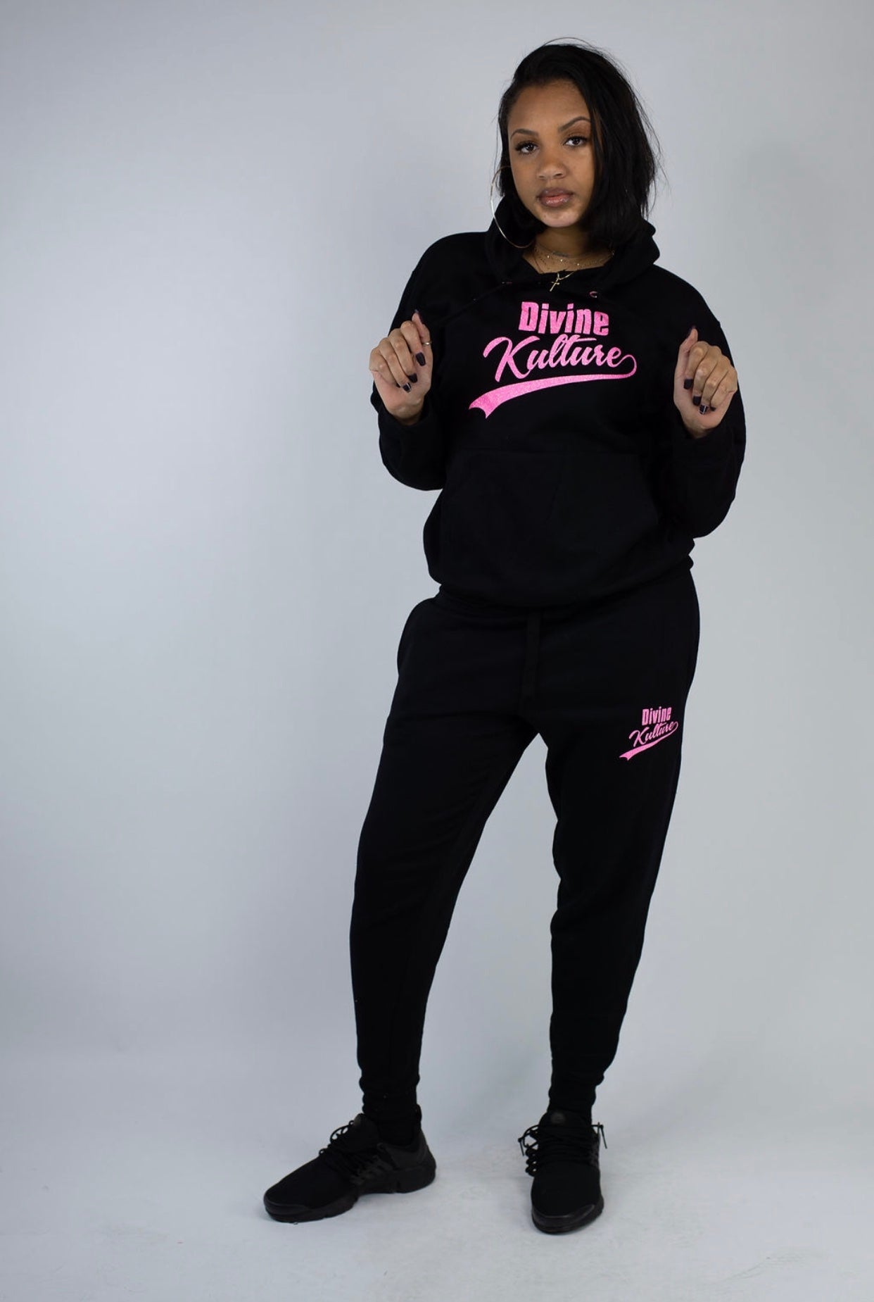 Divine Sweatsuit - Black & Glitter Pink