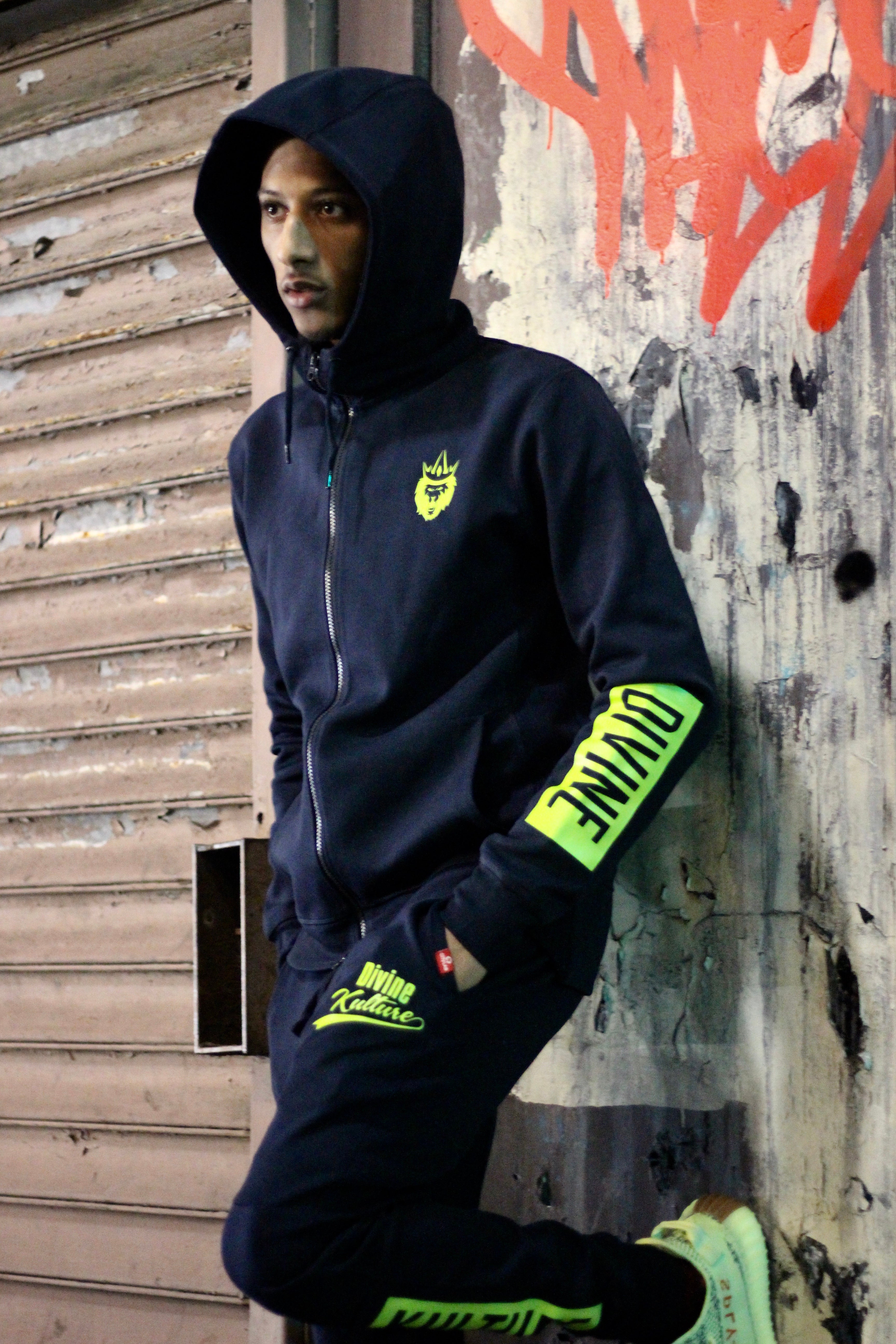 Navy Bolt - Navy Blue & Lime Green