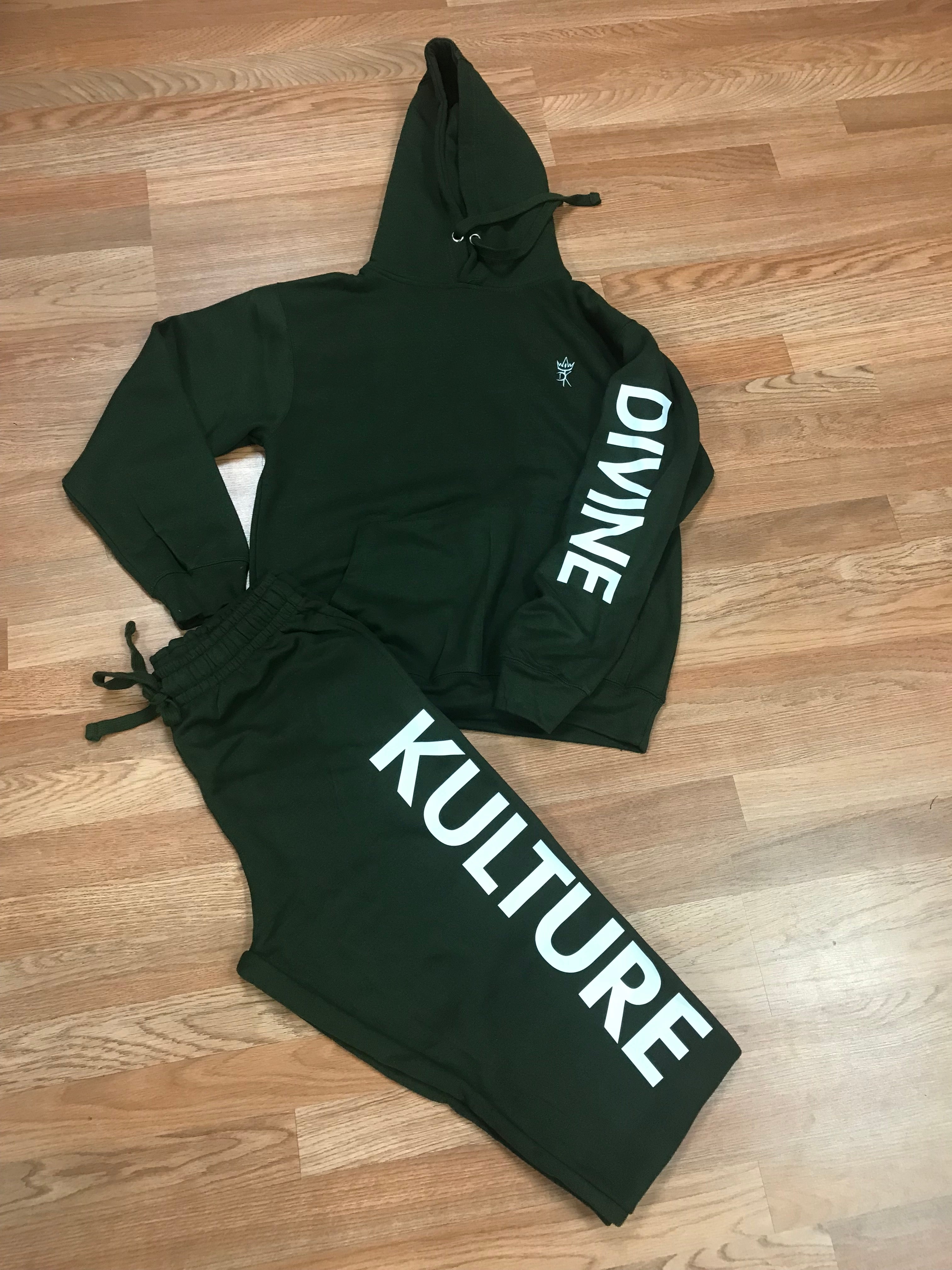 DIVINE Label Sweatsuit - Hunter Green